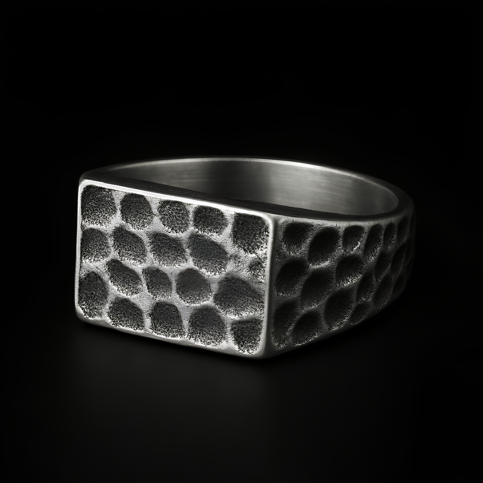 Crush Ring