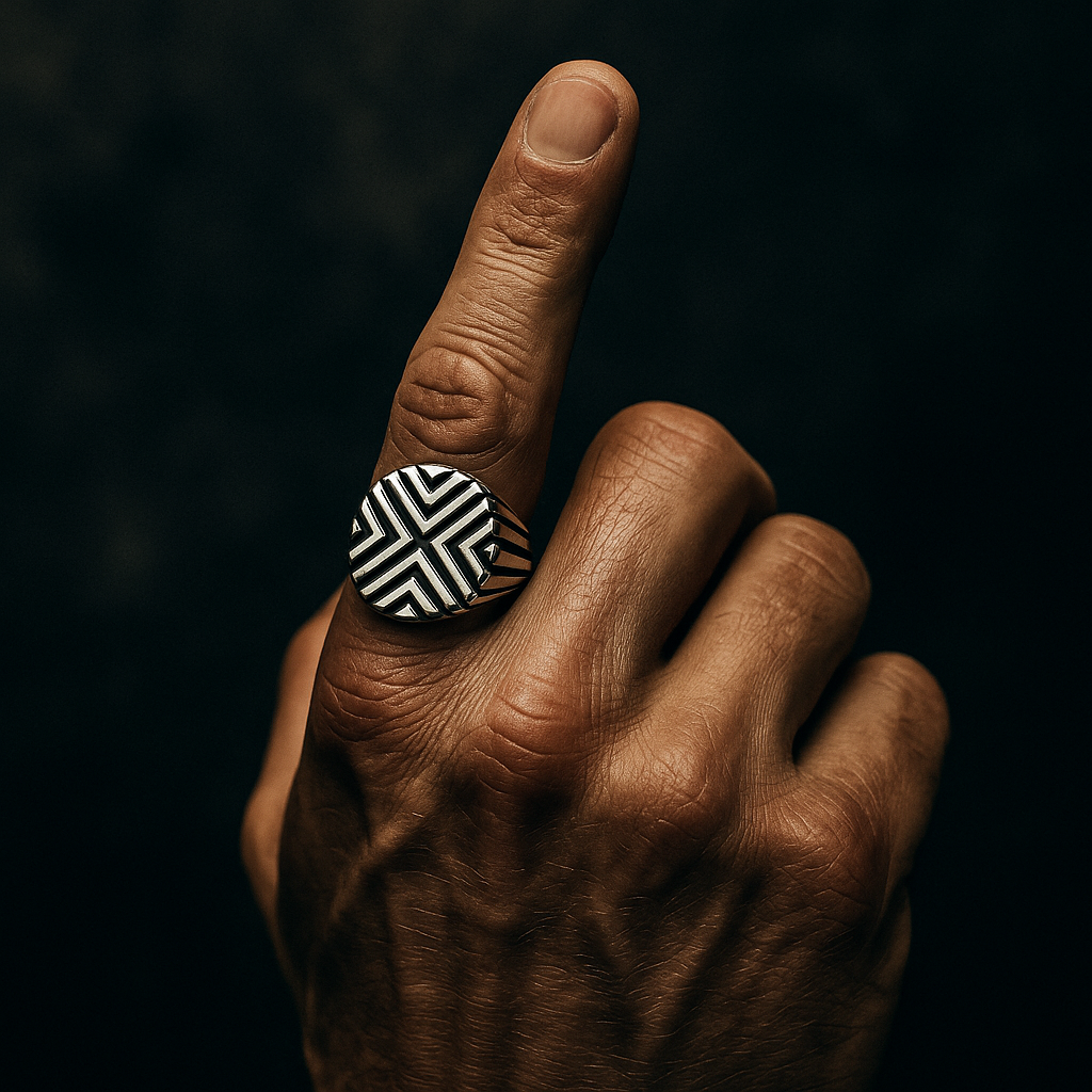 Hardline Ring